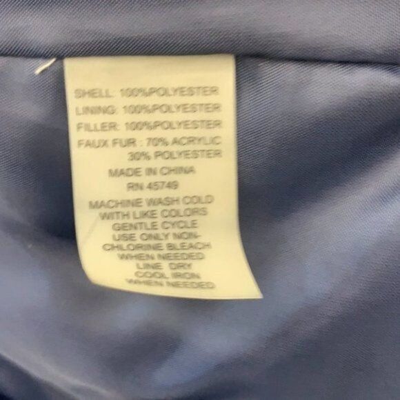 Casual Identity Quilted Vest Size Sp - Picture 12 of 12